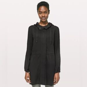 LULULEMON | city stroll jacket in black | size 10
